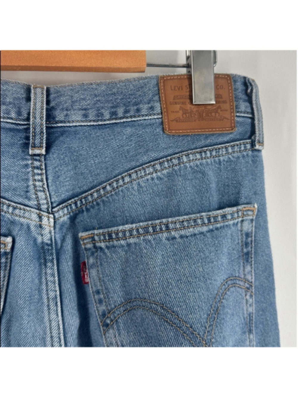 Levi's jeans Premium High Loose Jeans ripped knees distressed y2k 90's frayed 28 - Picture 9 of 11